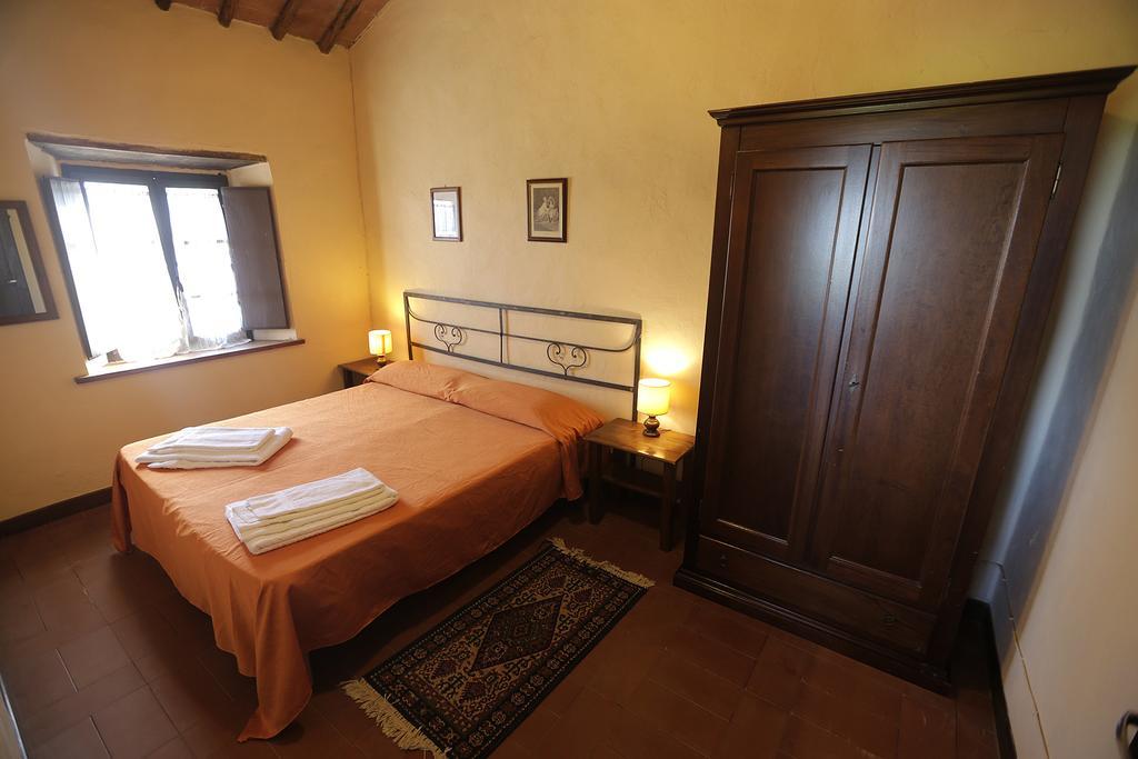 Castello Di Selvole (Adults Only) Guest House Vagliagli Exterior photo