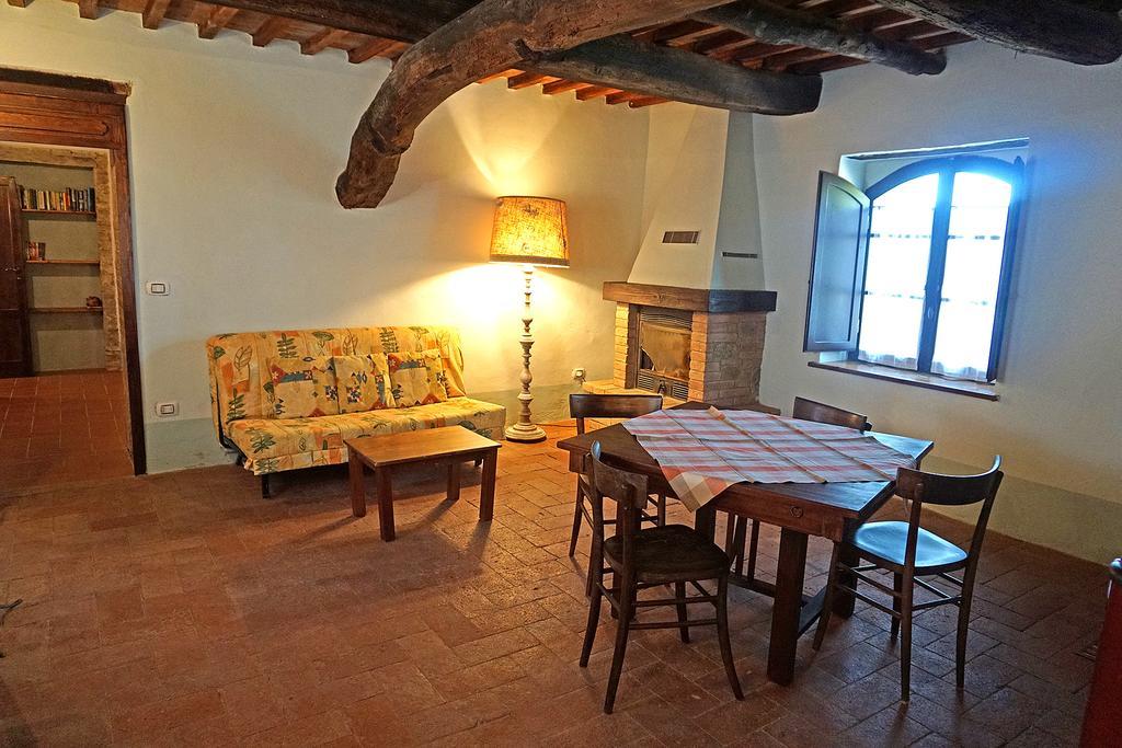 Castello Di Selvole (Adults Only) Guest House Vagliagli Exterior photo